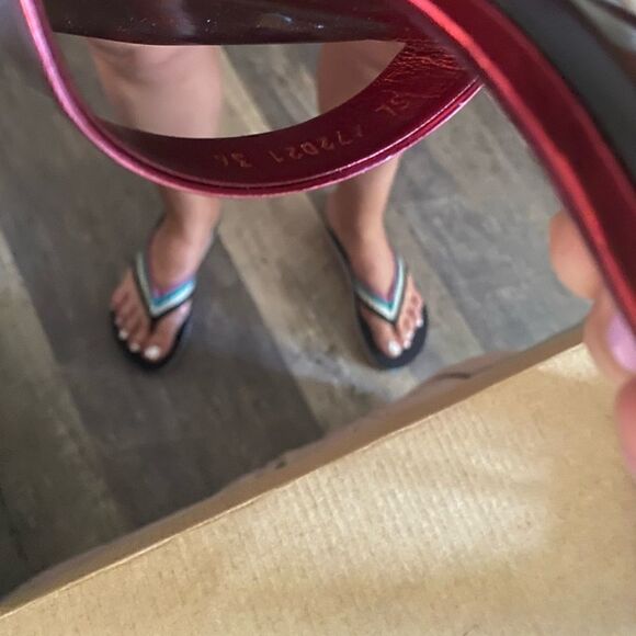 [Saint Laurent] red metallic heels BNWT #7 - Picture 5 of 7